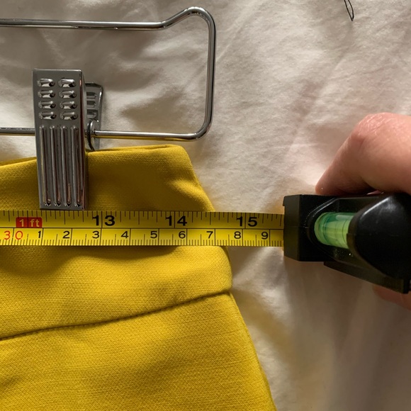 Max&Co Yellow Mini Skirt - Picture 8 of 8